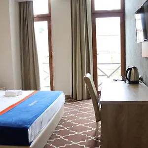 https://gallery-inn-hotel.alltbilisihotels.com