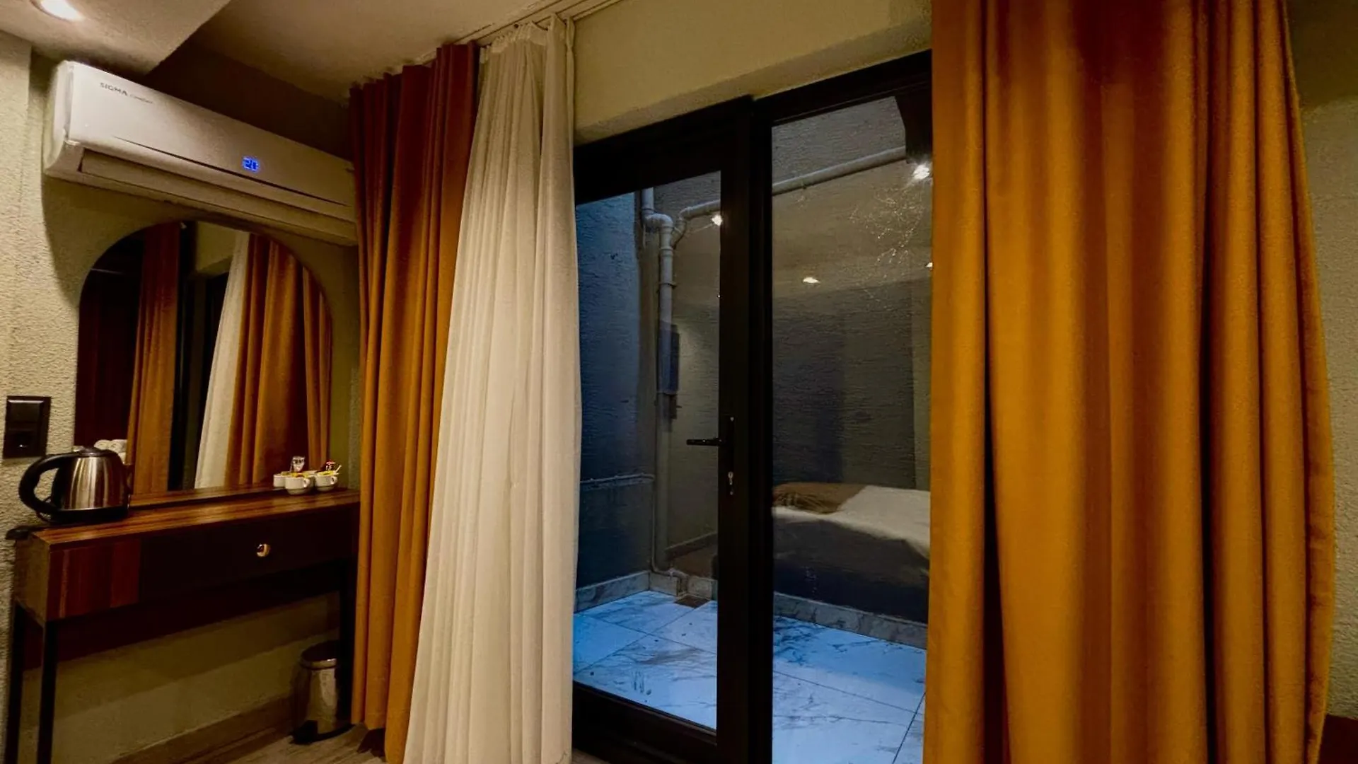 Galata Calm Tale Hotel Стамбул